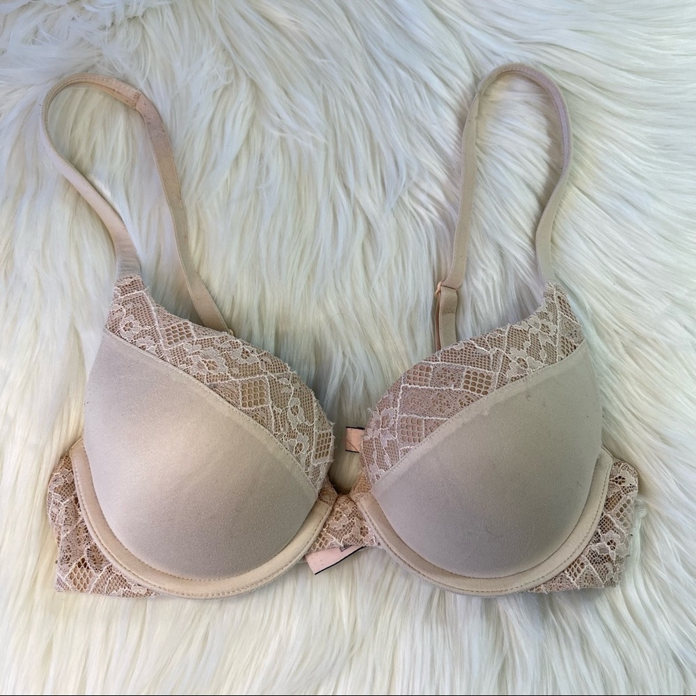 Victoria’s Secret Body by Victoria Perfect Shape 32B